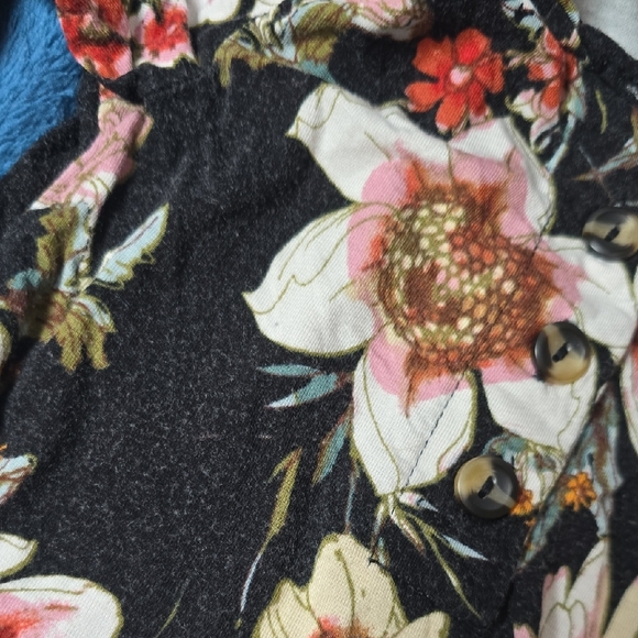 Lou Lou & Company Floral Top and Bottom Set 2t - Picture 3 of 6